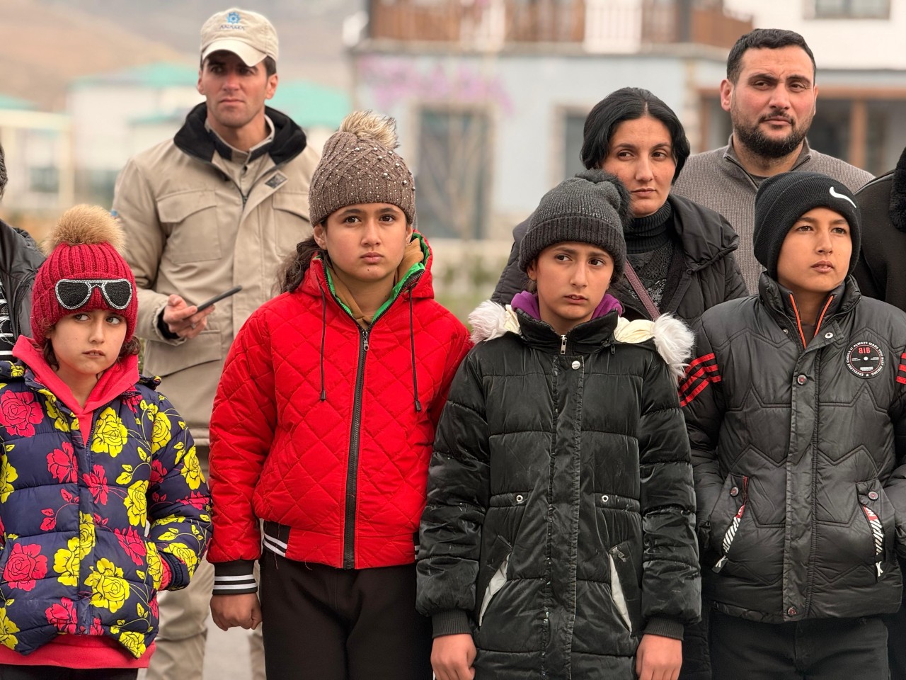 Növbəti köç karvanı Məmmədbəyli kəndinə çatıb - YENİLƏNİB (FOTOLAR)